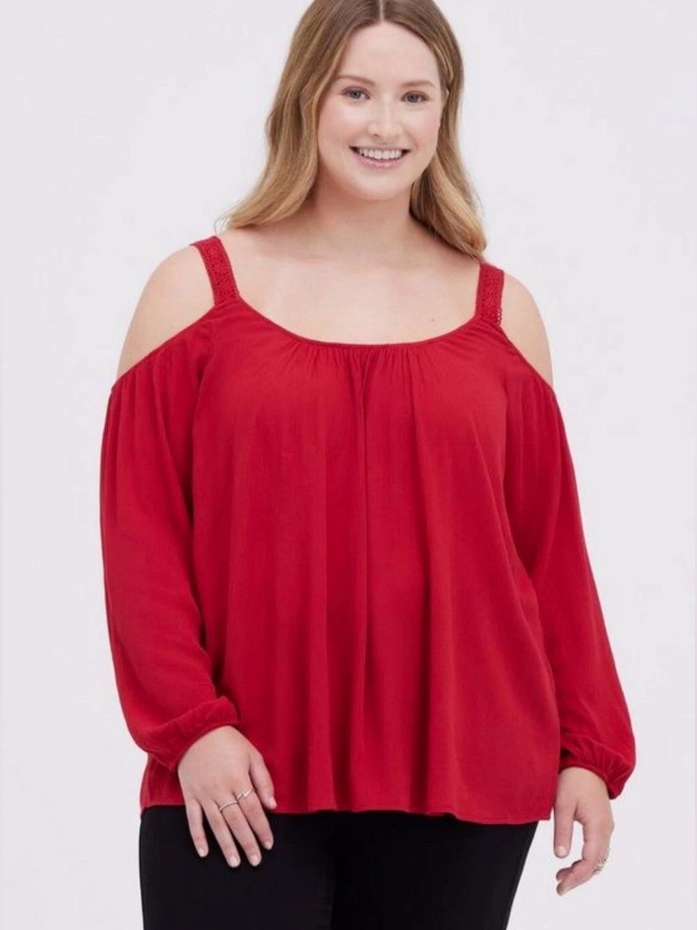 Torrid Crinkle Gauze Lace Trim Cold Shoulder Top Size 3X Red Long Sleeve
